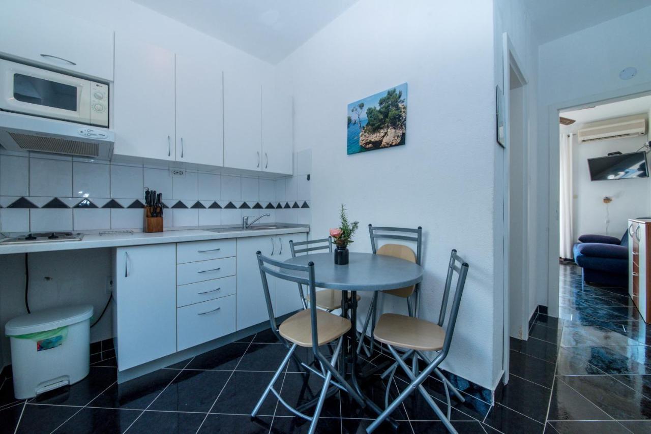 Apartments Niko Promajna Bagian luar foto