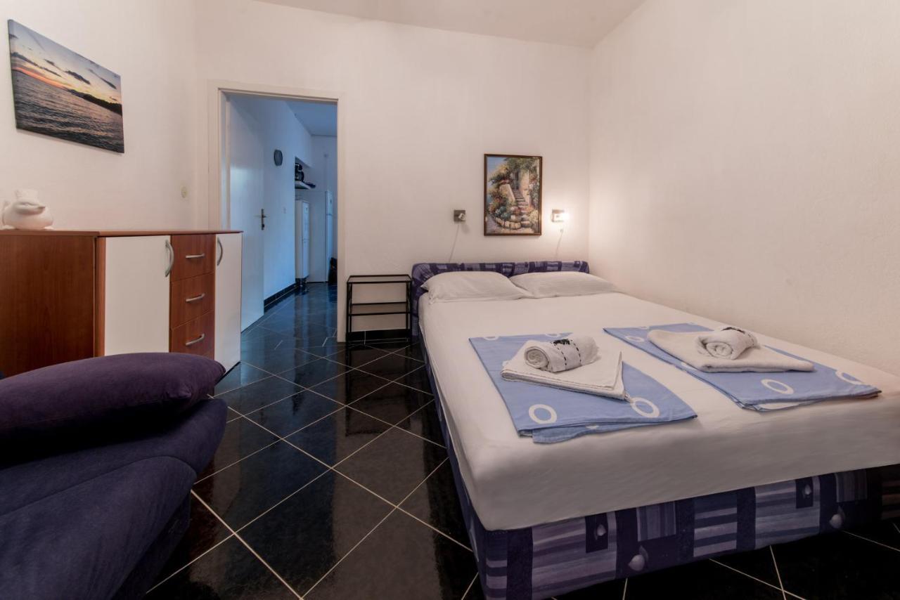 Apartments Niko Promajna Bagian luar foto
