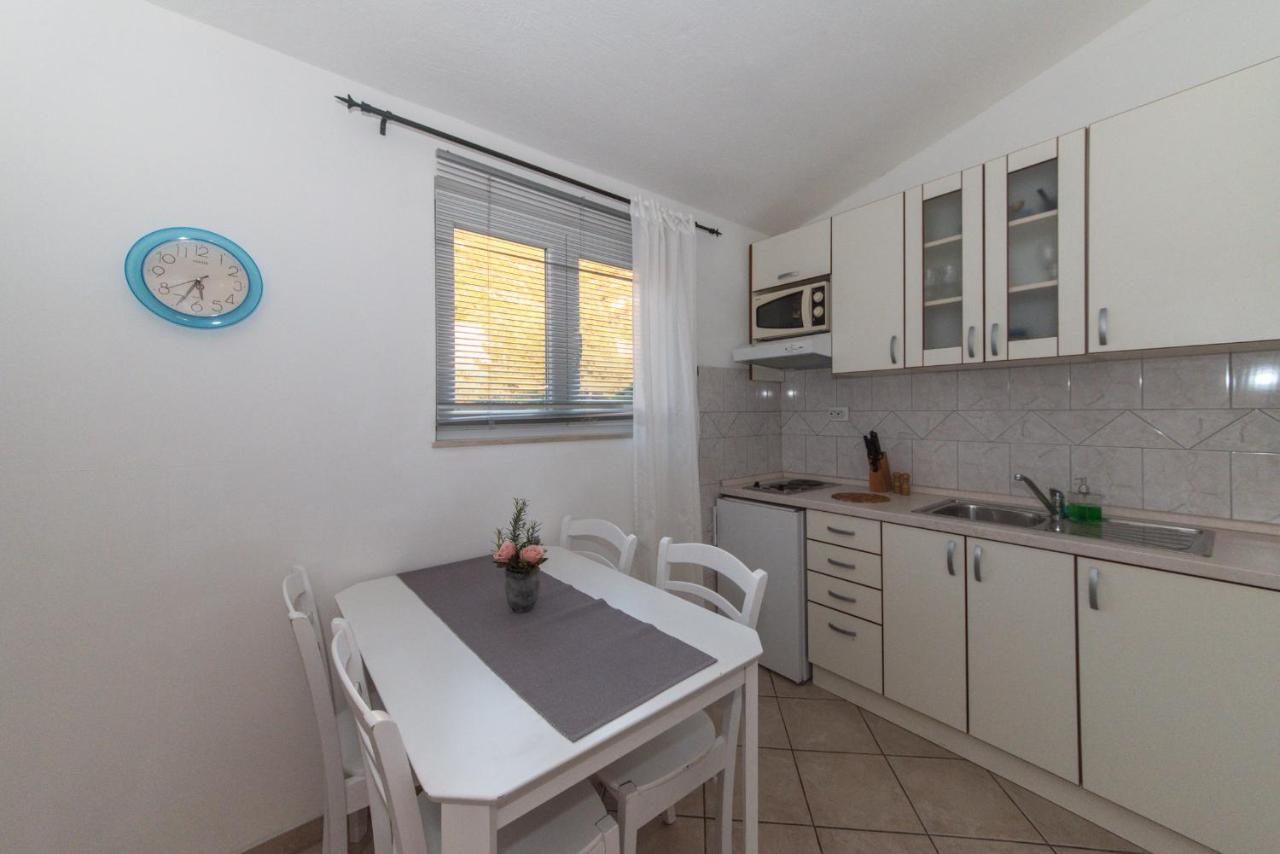 Apartments Niko Promajna Bagian luar foto