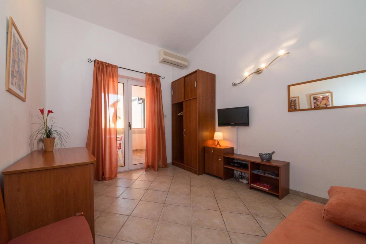 Apartments Niko Promajna Bagian luar foto